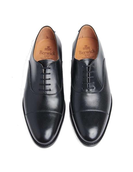 Zapato Berwick con cordones en