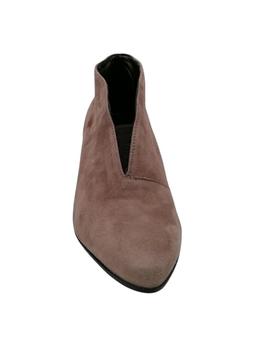 Botines Belset escote en pico color beige