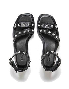 Sandalias con pinchos clearance