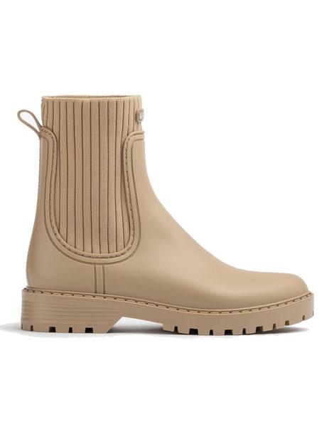 Bota de Unisa en beige con calcetín