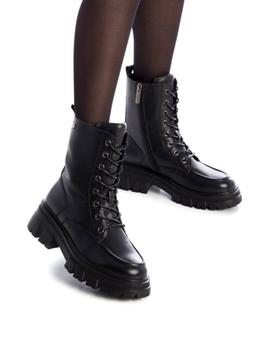 Botines Carmela estilo militar en negro