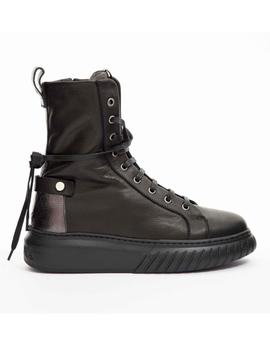 Botín sneaker Andiafora seilor en negro