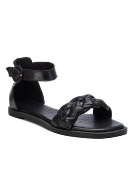 Sandalia Carmela 68547 en negro