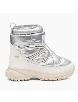 Botines UGG Yose nieve en plata