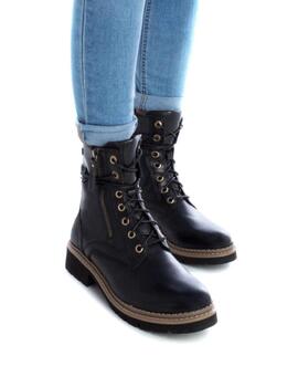 Botines Carmela 161028 negro mujer