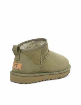 UGG Classic Ultra Mini Shaded Clover