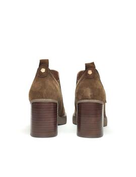 Botines Carmela camel 161860 mujer