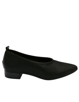 Zapato plano de licra negro